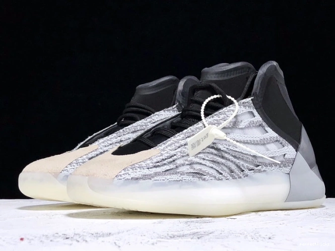 Quantum Yeezy Adidas EG1535 Basketball 0821